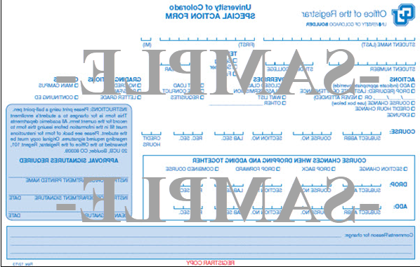  没有信用, pass/fail or letter grade; campus; course subject, 课程数量, 部分数量, lab/recitation 部分数量s and credit hours; options if dropping and adding at the same time: section change, 落在后面, drop forward or combined course; comments or reasons for the change; and required instructor and dean signatures.